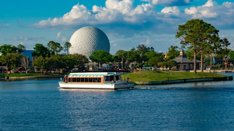 Best Times to Visit Disney World in 2022 & 2023